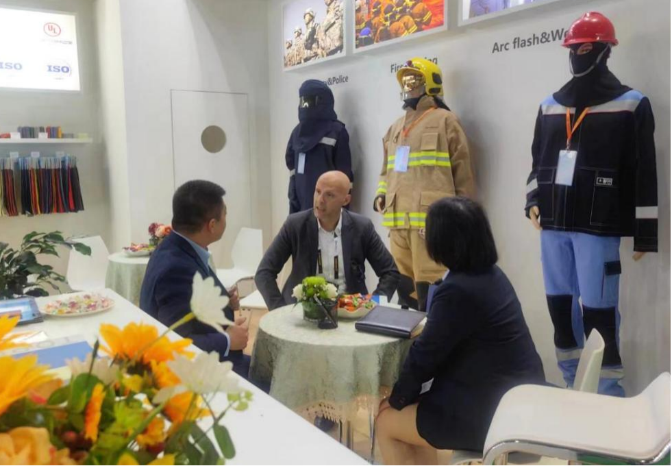 1e8e77369229a995dc1b2176c558a64