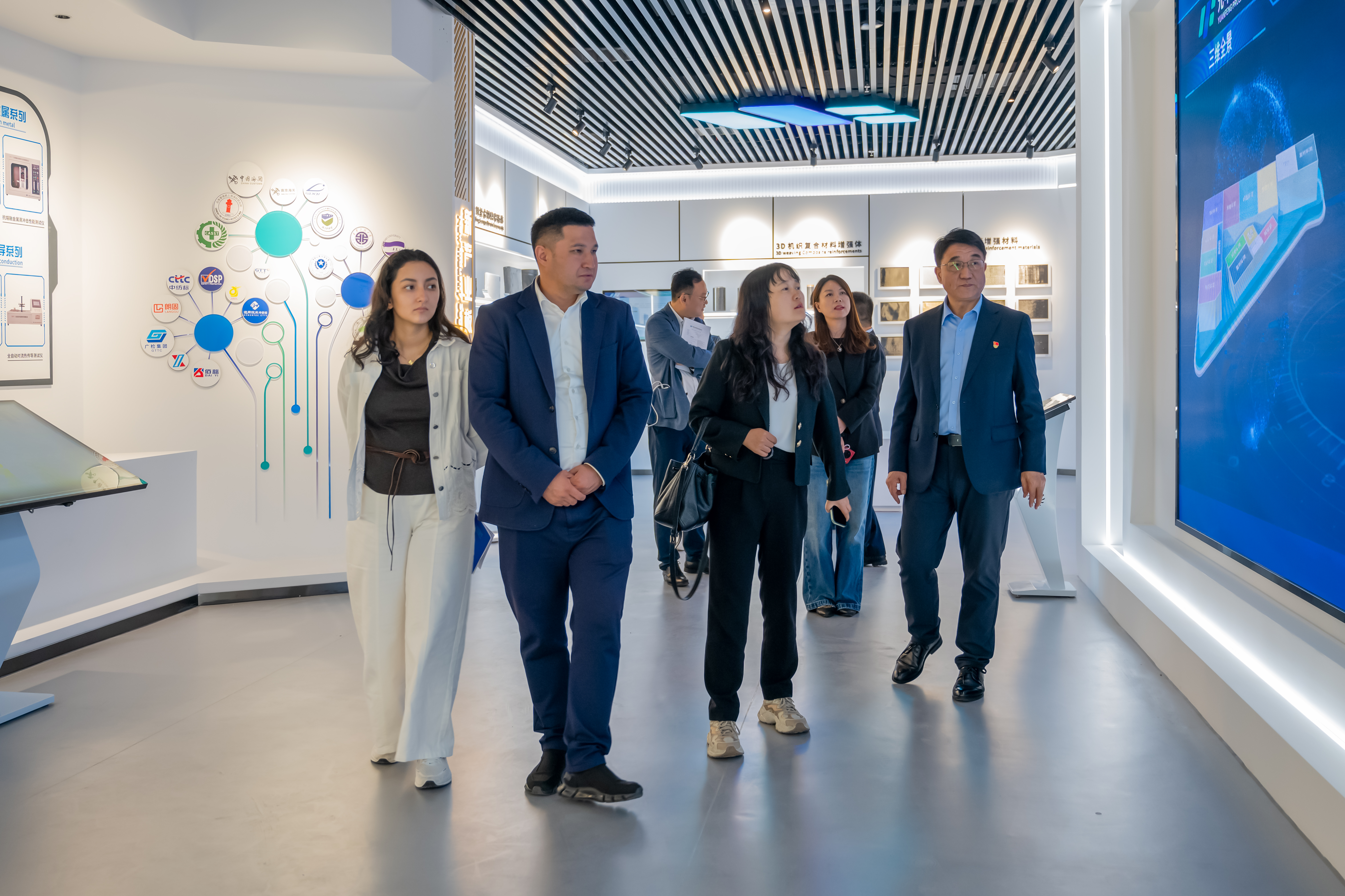 39730ec307f124b9a01f55a3bbbd3114